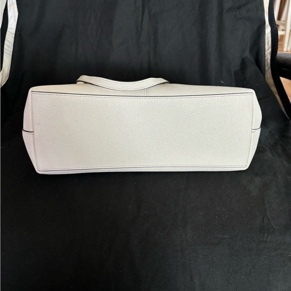 Coach Medium Zip Tote - Picture 3 of 4